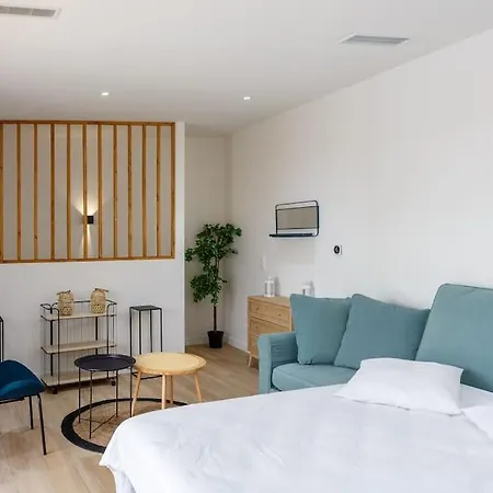 Duplex Terrasse Vieux Port 8pers Appartement *