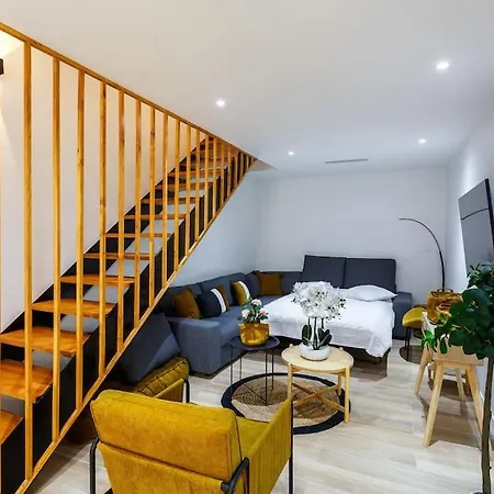 Appartement Duplex Terrasse Vieux Port 8pers Marseille